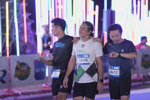 BIB: 43495, 68412
                            <button type="button" onclick="openModal(23227033)" class="btn btn-primary btn-sm float-right btn-popup" data-toggle="modal" data-target=".modal-high-quality">
                        <i class="fas fa-shopping-cart"></i> Add to Cart
                    </button>
                                            <button type="button" onclick="isThisMe(23227033, true)" class="btn btn-success btn-sm float-right btn-popup btn-isme hidden" data-toggle="tooltip" data-placement="bottom" title="นี่คือรูปของคุณใช่ไหม คลิกที่นี่เพื่อเอาเข้าอัลบั้ม">
                        <i class="fas fa-plus"></i> Add to album
                    </button>
                    <button type="button" onclick="isThisMe(23227033, false)" class="btn btn-warning btn-sm float-right btn-popup btn-isnotme hidden">
                        <i class="fas fa-ban"></i> Remove from album
                    </button>